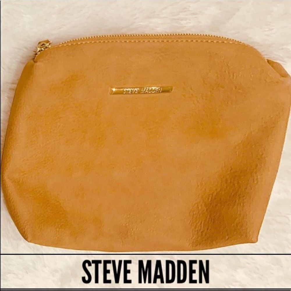 🍍3/$15🍍 Steve Madden Clutch